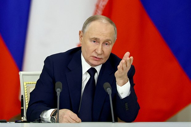 Putin Trampa görüşüb sakit danışmağı təklif edib