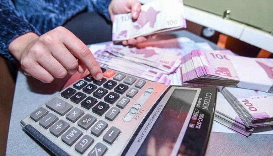 İşçinin maaşı gecikdiyi üçün ona əlavə VƏSAİT ÖDƏNİLMƏLİDİR? - AÇIQLAMA
