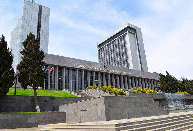 Deputatların aprel ayı üçün vətəndaş qəbulu CƏDVƏLİ