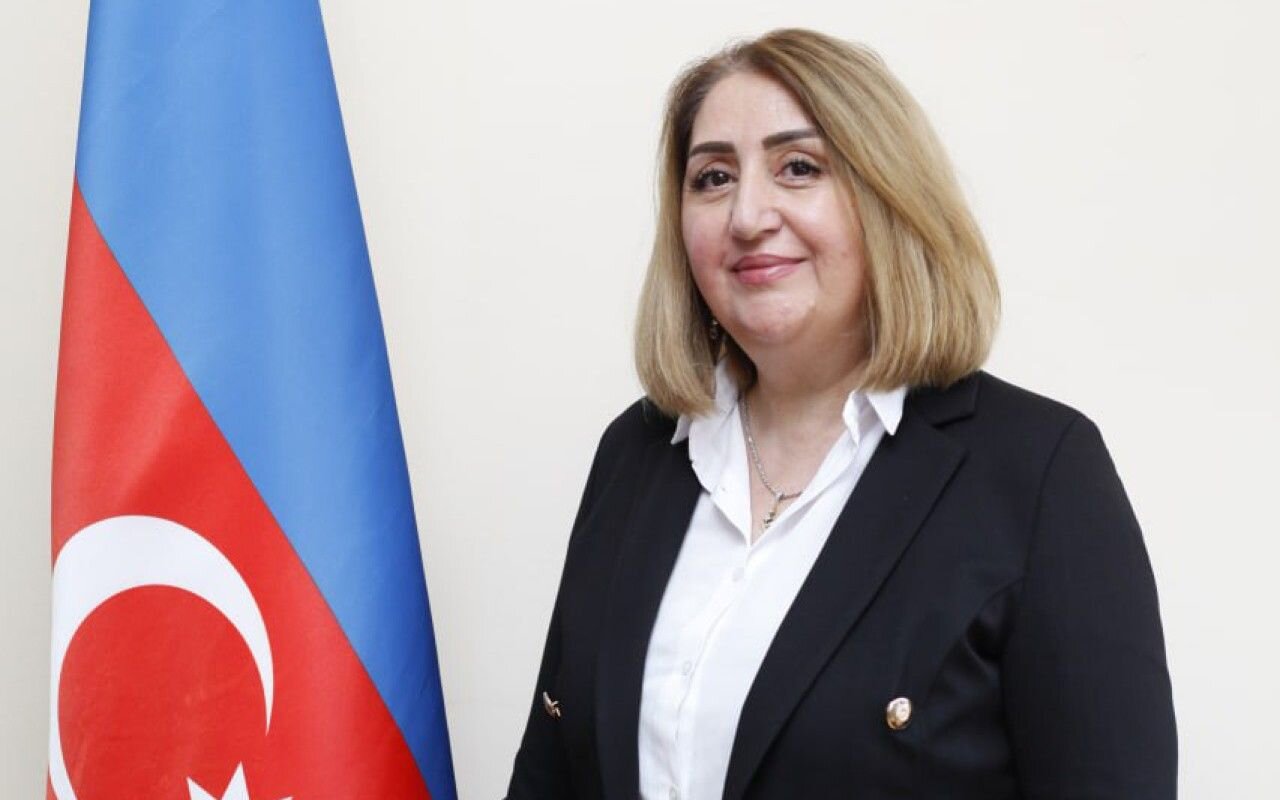 Müəllimləri “dilənçi” və “hinduşkabaş” adlandıran direktorlar həbs oluna bilər: 12 il…
