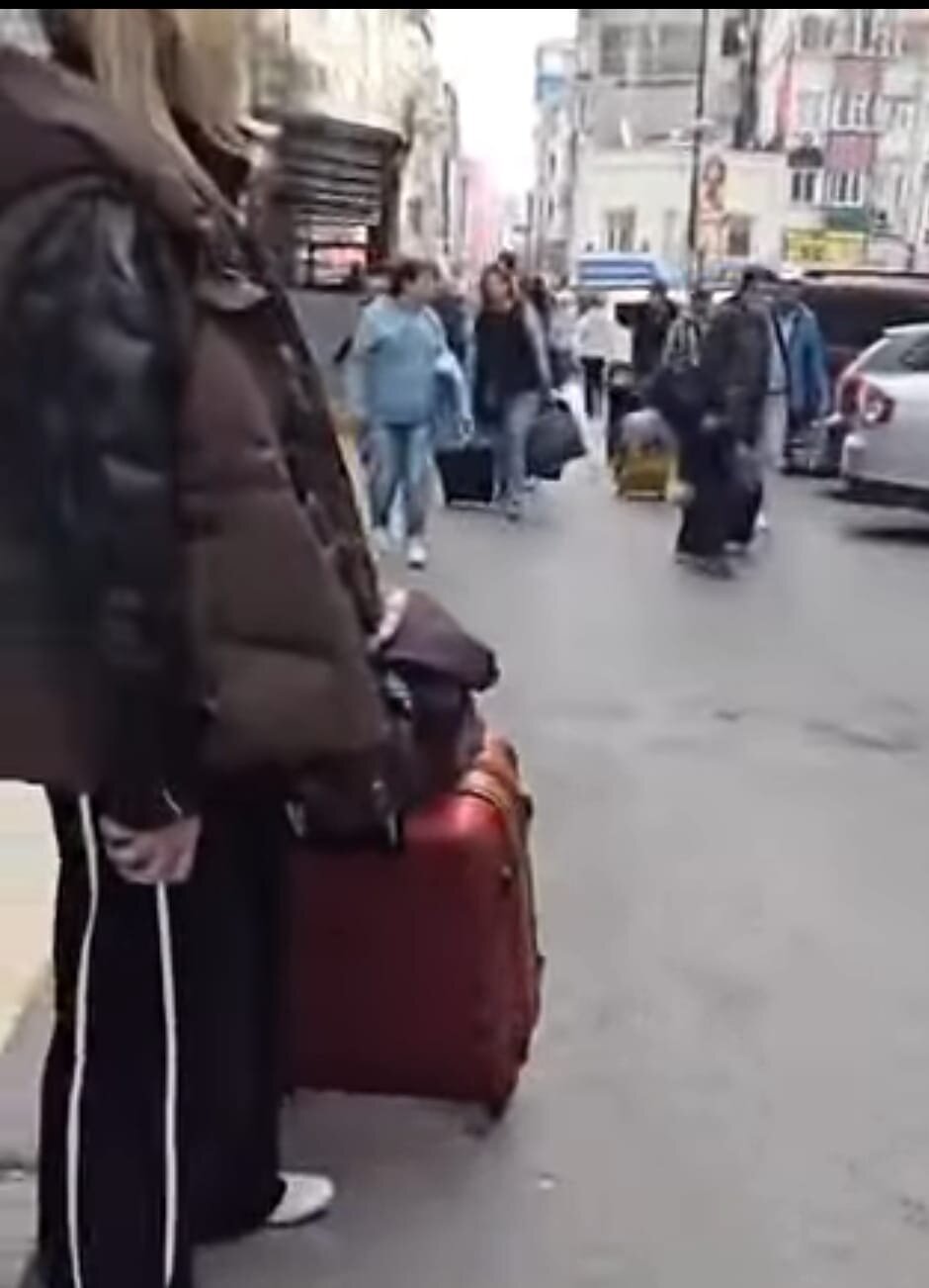 ️Turistlər təcili şəkildə İstanbulu TƏRK ETMƏYƏ BAŞLADI