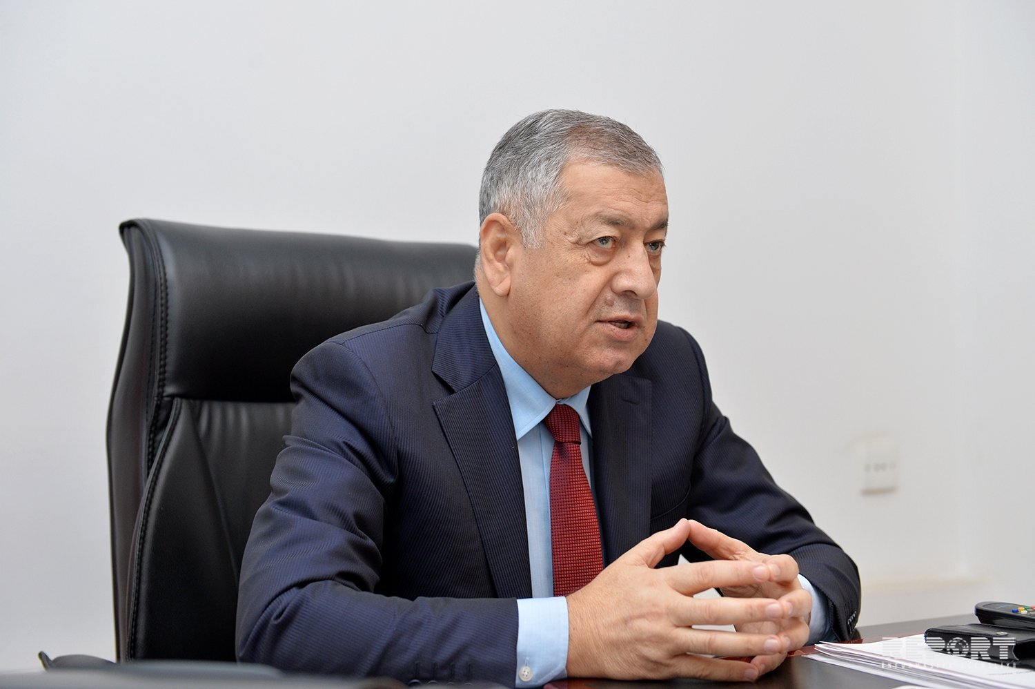 Vahid Əhmədovun oğlu hakim təyin olundu