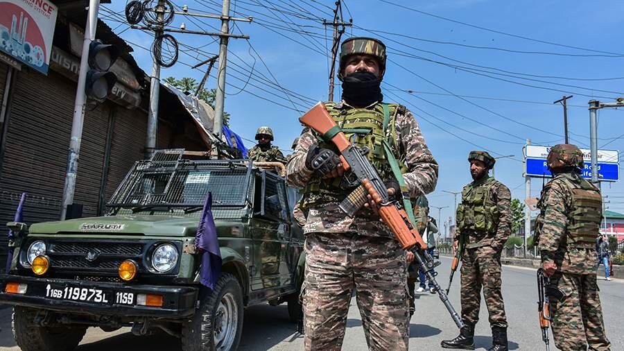 SON DƏQİQƏ: Hindistan və Pakistan orduları döyüşməyə başladı