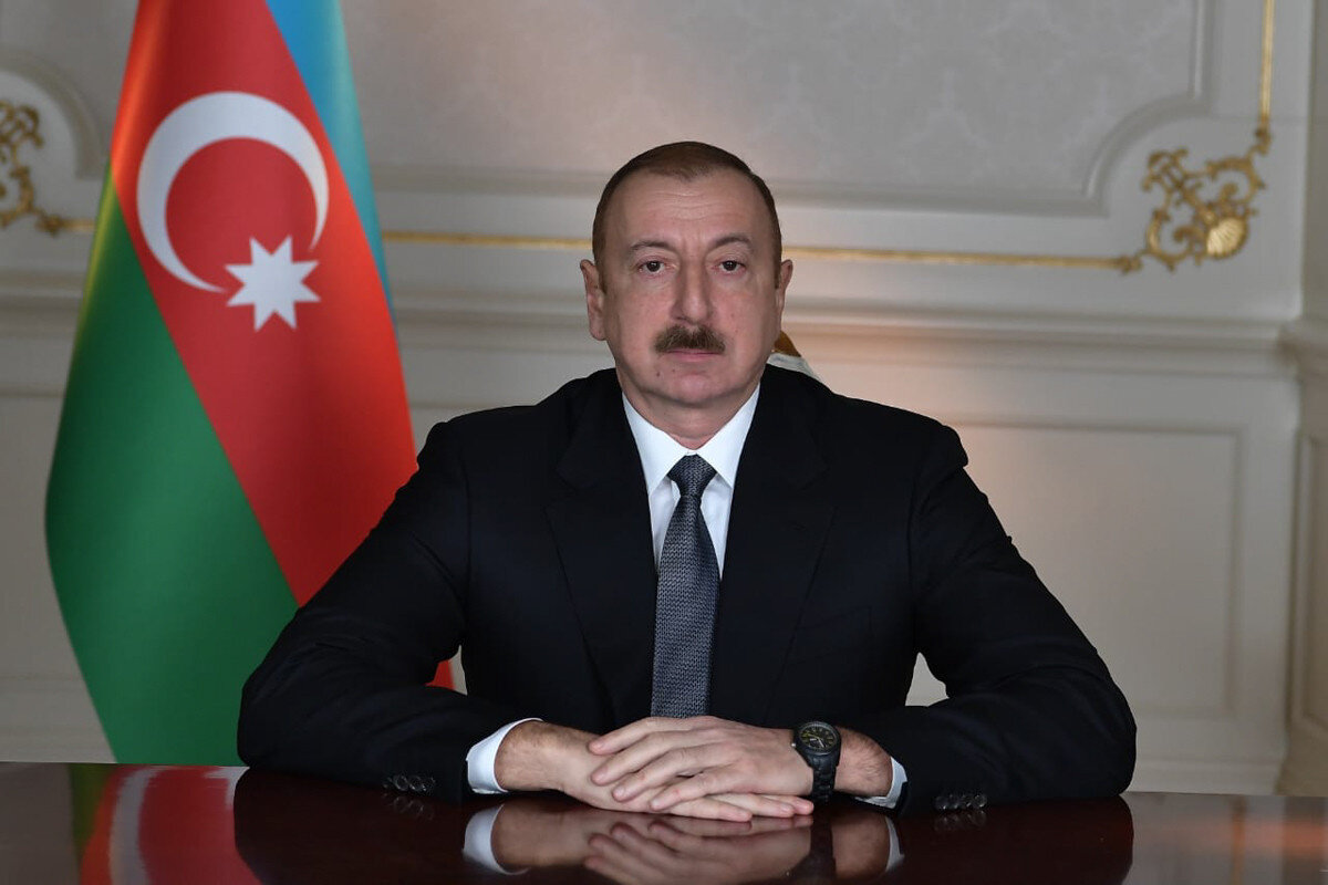 Prezident iclas iştirakçılarına müraciət etdi