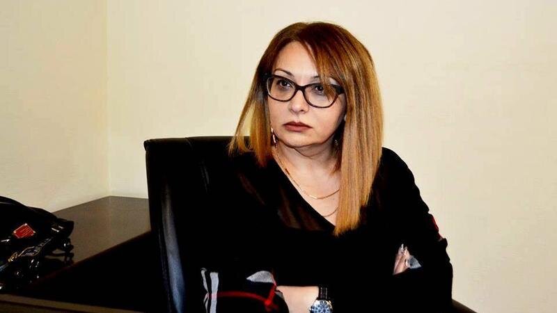 Xanlarova Ələkbərzadəni hədələdi: 24 saat vaxt verdi