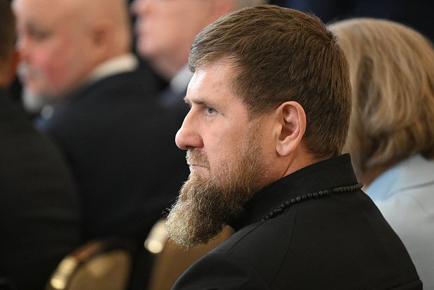 Kadırov xarici görünüşün dəyişməsinin səbəblərini açıqladı