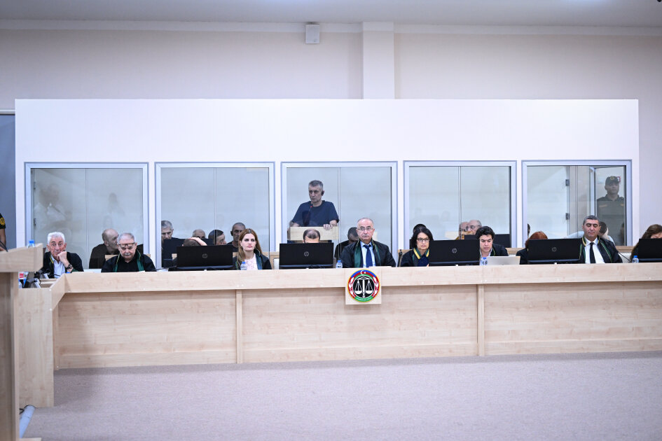 Ermənistan silahlı qüvvələrinin təxribatları nəticəsində yaralanmış, evləri dağıdılmış, əsir və girovluqda olmuş 60-dan çox zərərçəkmiş şəxs məhkəmədə ifadə verib
