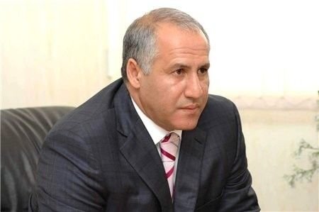 Füzuli Ələkbərovun şirkəti 470 minlik borcu ödəmir - Sabiq nazirin biznesdəki problemləri