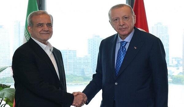 Ərdoğan və Pezeşkian Xankəndidə görüşdü