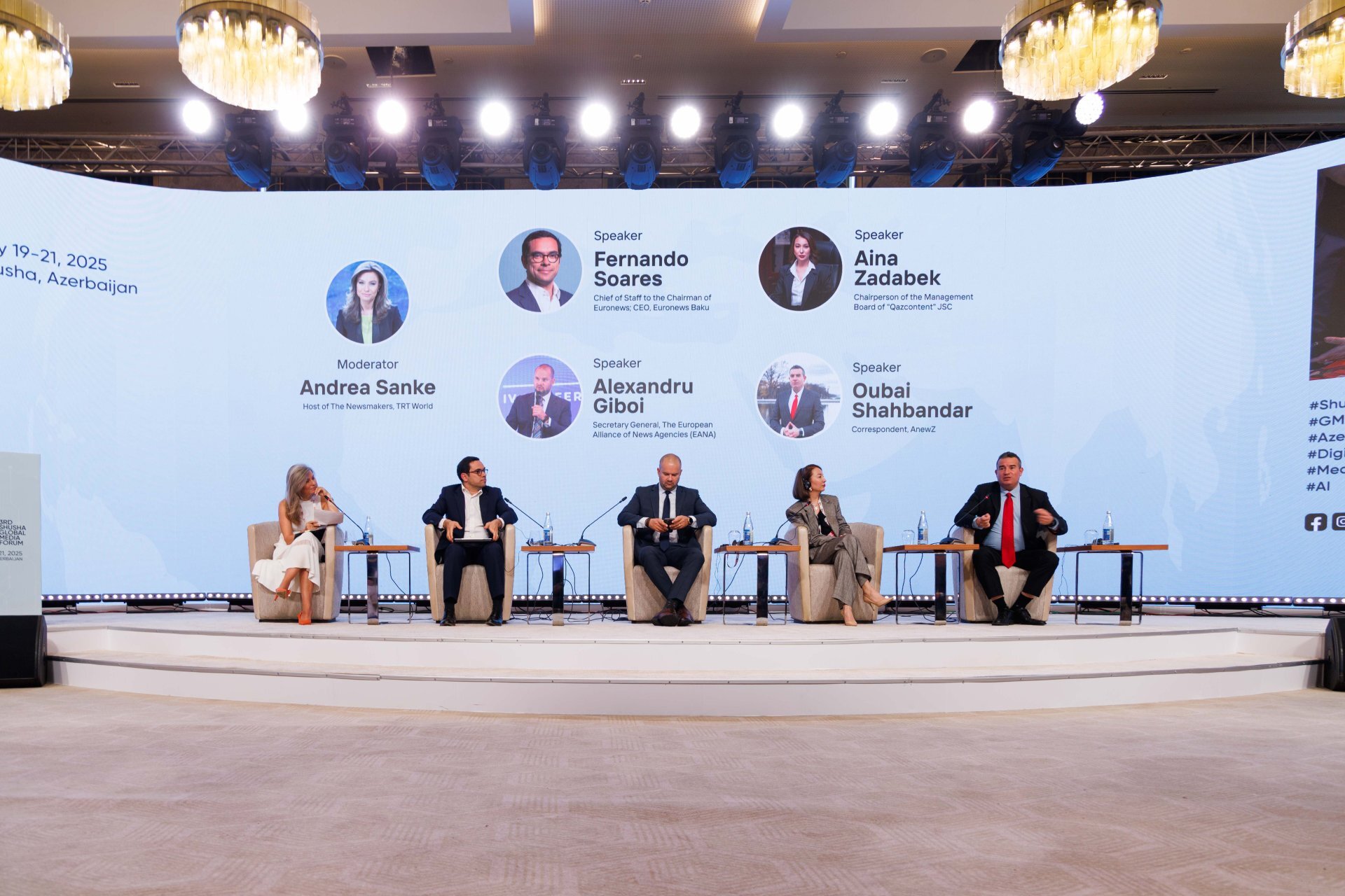 3-cü Şuşa Qlobal Media Forumunda “İnnovativ yanaşmalar: Rəqəmsal dövrdə media savadlılığı” mövzusunda ilk panel sessiya keçirilib