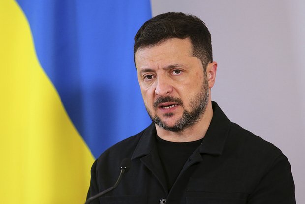 Zelenski Putinlə mümkün görüşlə bağlı açıqlama verib
