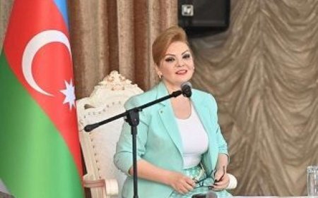 201 nömrəli məktəbin müəllimləri Afaq Əliyevaya qarşı BİRLƏŞDİ