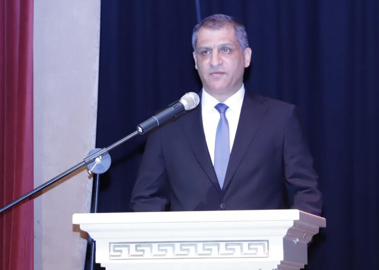Azərbaycanda nazir müavini işdən çıxarıldı