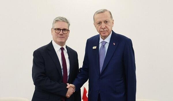 Ərdoğan Starmerlə danışdı, Fələstinə görə təbrik etdi