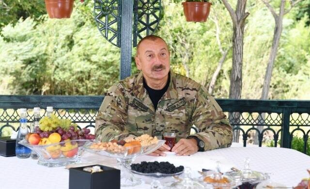 Prezident və xanımı Kəlbəcərdə...