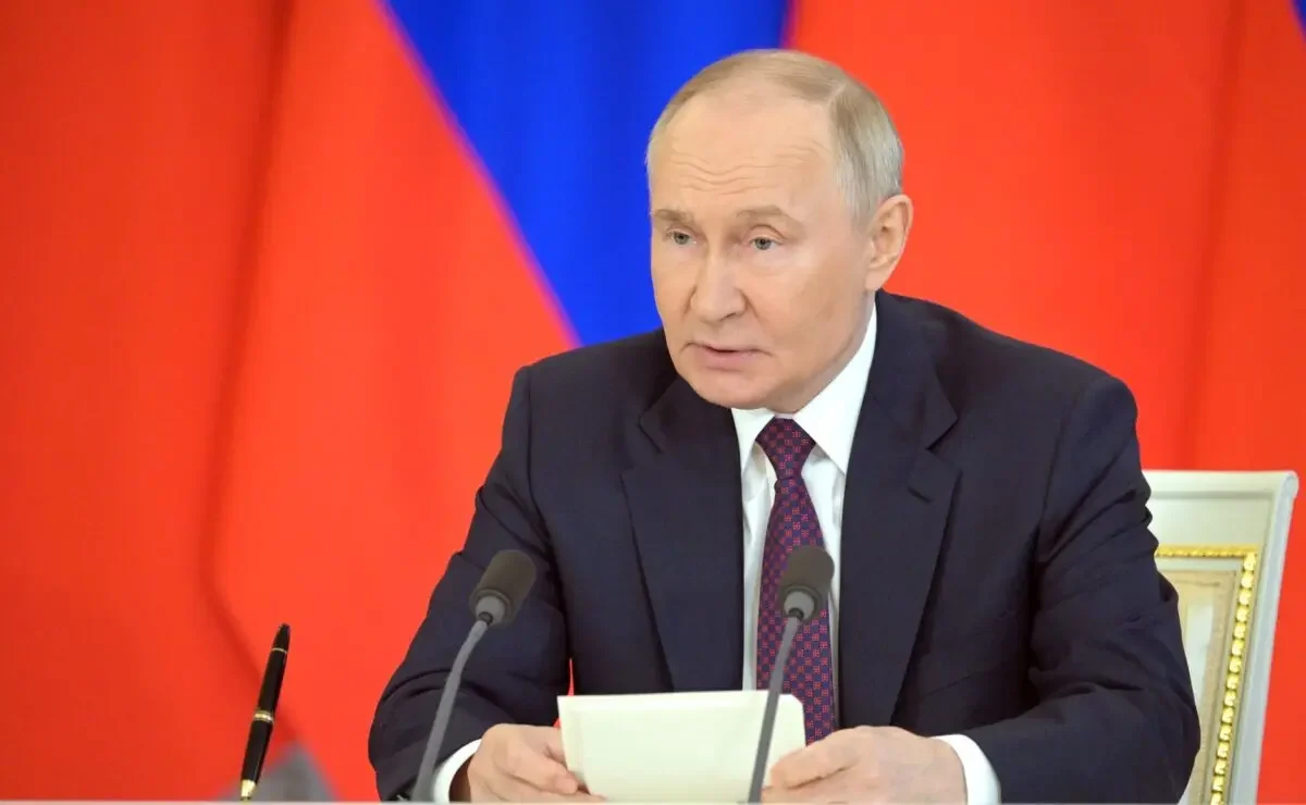 Putin Qərbi “istənilən təhdidlərə” hərbi cavab verəcəyi ilə hədələyib