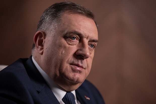 Dodikin evinin yaxınlığında bomba tapılıb