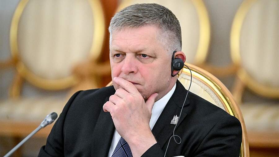 Putin və Si Cinpinlə danışıqlardan sonra Zelenski ilə görüşəcəyəm - Fiço