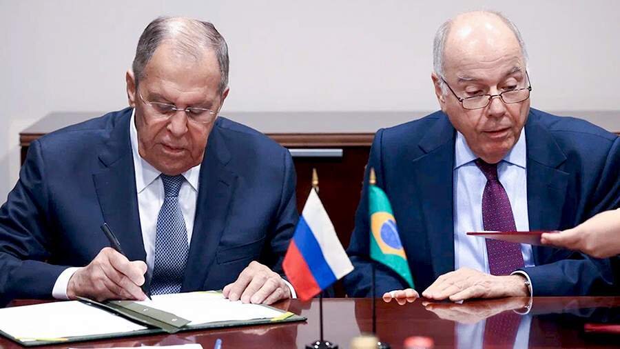 Lavrov və Braziliyanın xarici işlər naziri ölkələr arasında tərəfdaşlığın inkişafının əsas aspektlərini müzakirə ediblər