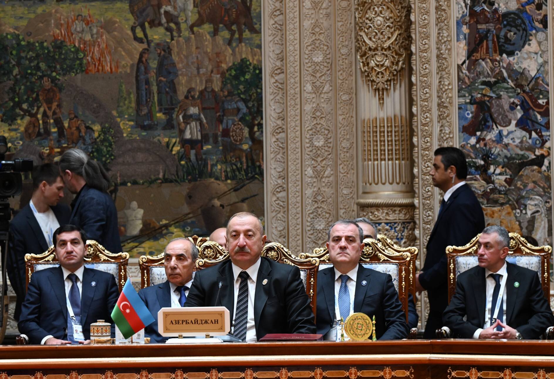 Azərbaycan və Tacikistan liderləri əməkdaşlığın yeni konturlarını müəyyən etdilər