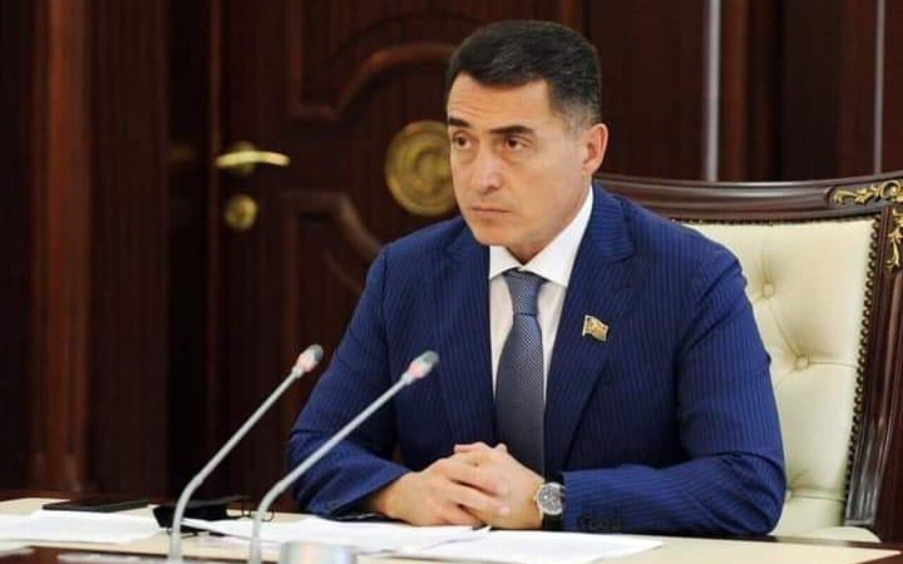 Baş prokuror, spiker və nazir olmaq istəsə də... - Mehdiyevçi Əli Hüseynlinin üç cəhdi