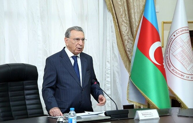 Mehdiyev müqavimətə başladı