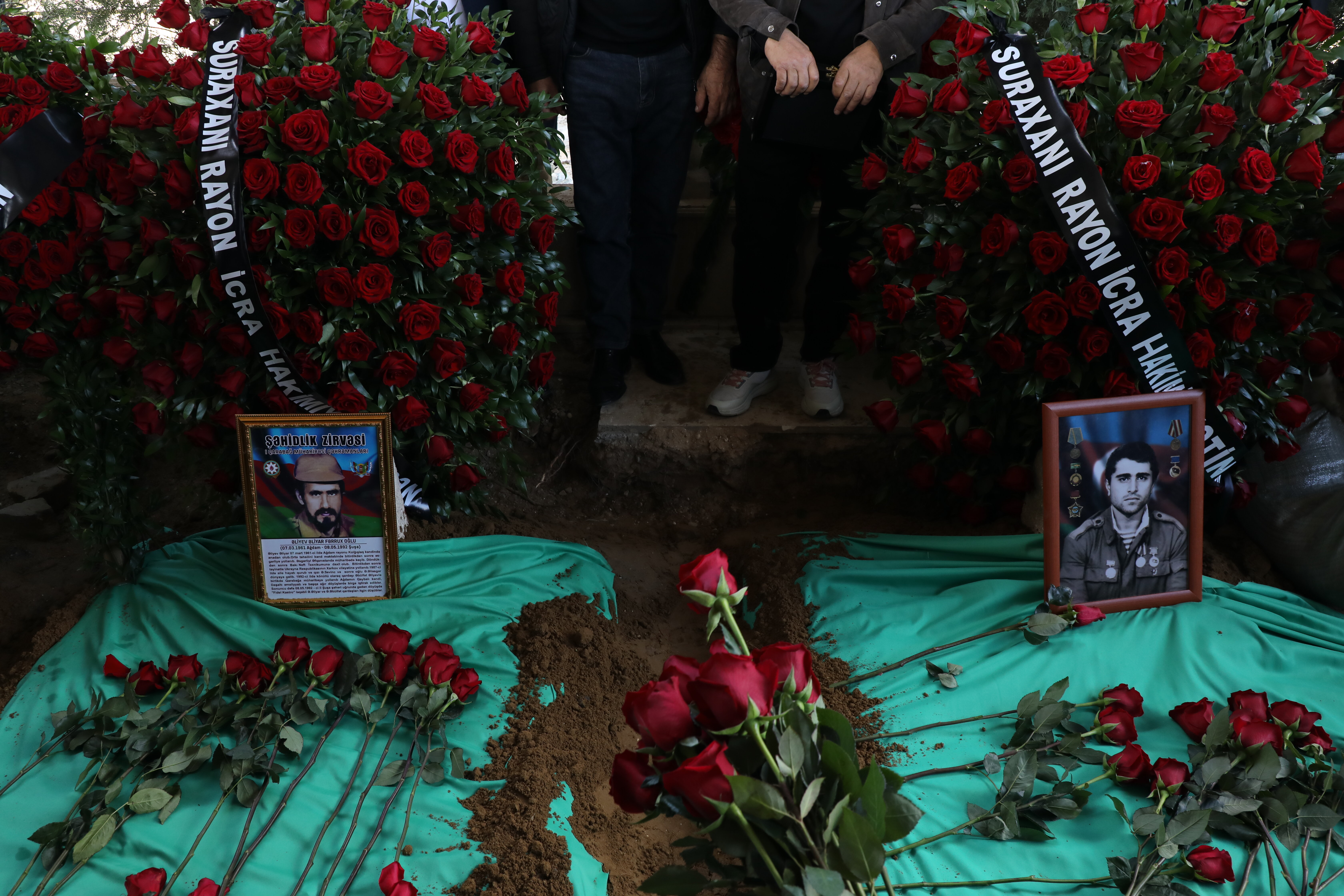 I Qarabağ müharibəsinin şəhidləri Suraxanıda dəfn olundu - Fotolar