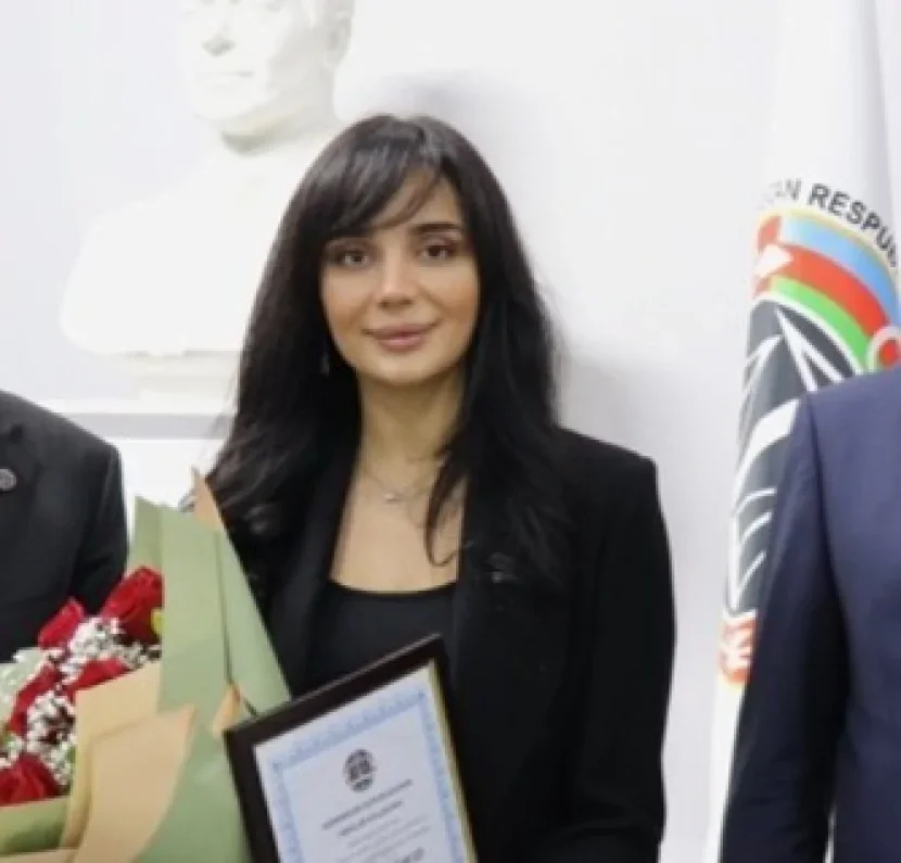 Saxlanılan icra başçısının qızı hakimdir