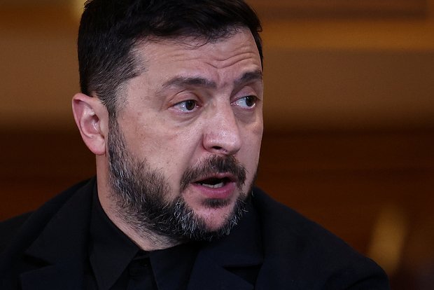 Rada deputatı Zelenskinin təhdidlərindən birini ələ salıb