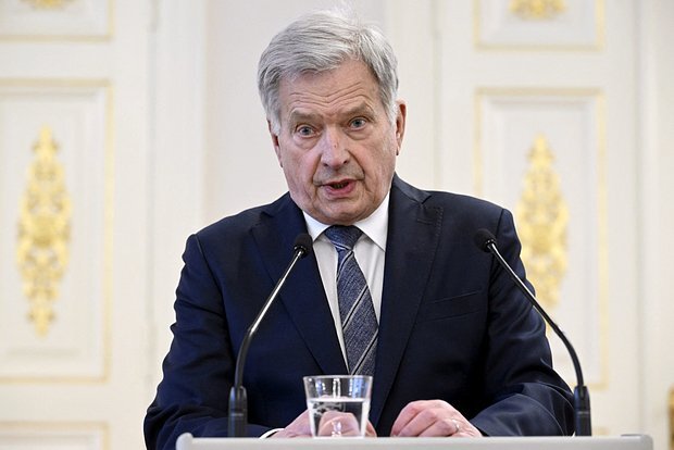 Finlandiyanın keçmiş prezidenti Putinlə NATO ilə bağlı söhbətinin təfərrüatlarını açıqlayıb