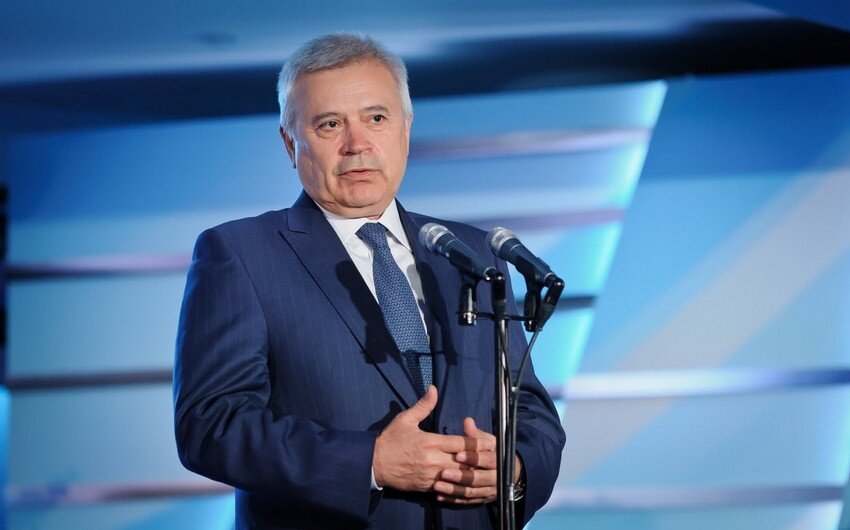 Azərbaycanlı milyarderə ağır zərbə...