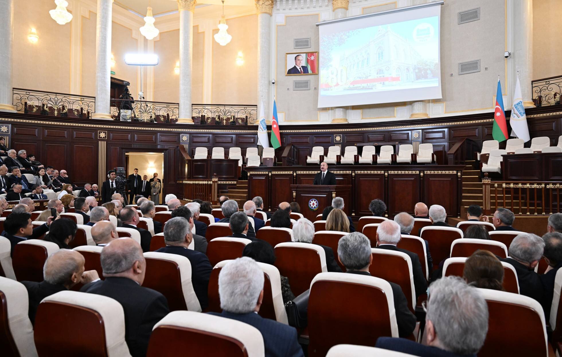 Elm və təhsil təkcə inkişaf etmiş ölkələrin deyil, ümumilikdə dünyanın əsas  prioritetlərinin tərkib hissələrindən biridir