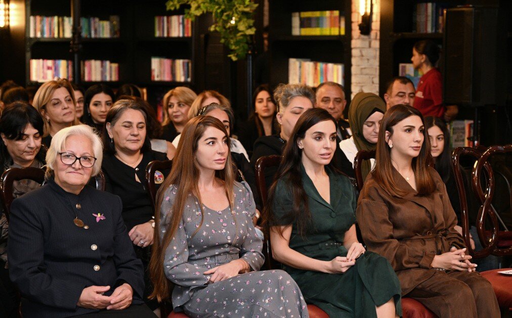 “Zəfər sevinci” adlı musiqili-ədəbi gecə keçirildi - FOTOLAR