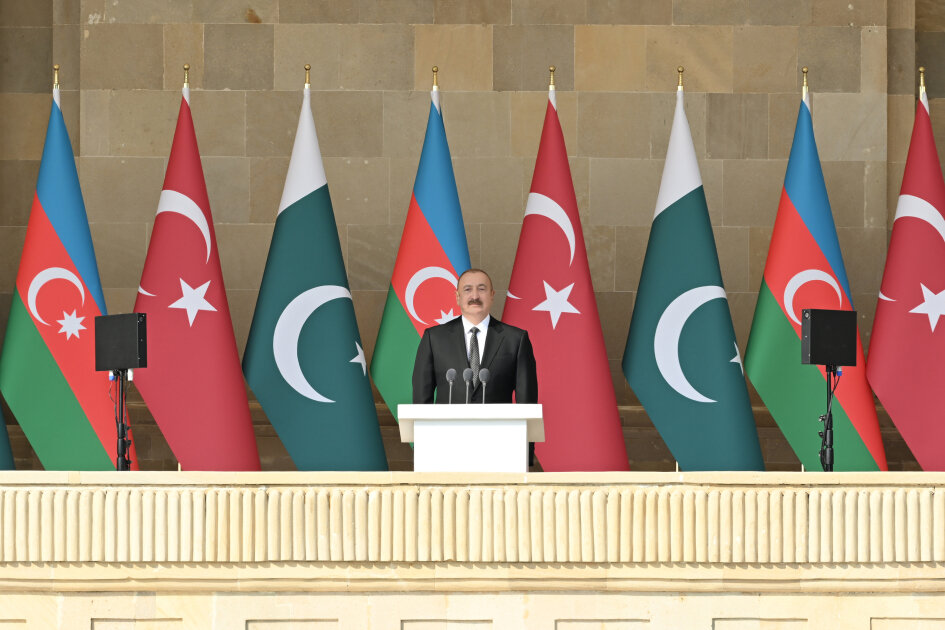 Hərbi paradda Türkiyə hərbçilərinin iştirakı bizim birliyimizin növbəti təzahürüdür