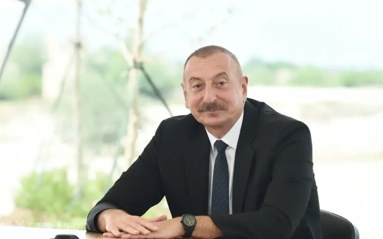 Zelenski İlham Əliyevə zəng etdi - YENİLƏNİB