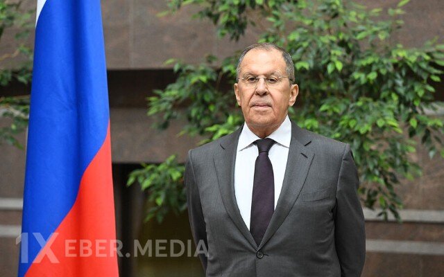 Lavrov Əraqçi ilə danışdı