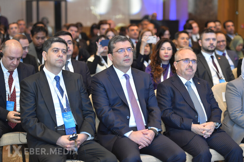 Bakıda D-8 Media Forumu keçirilir