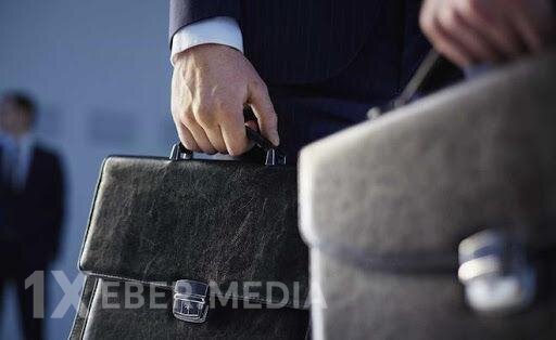 AZƏRBAYCANDA 4 NAZİRLİK LƏĞV EDİLİR-İDDİA