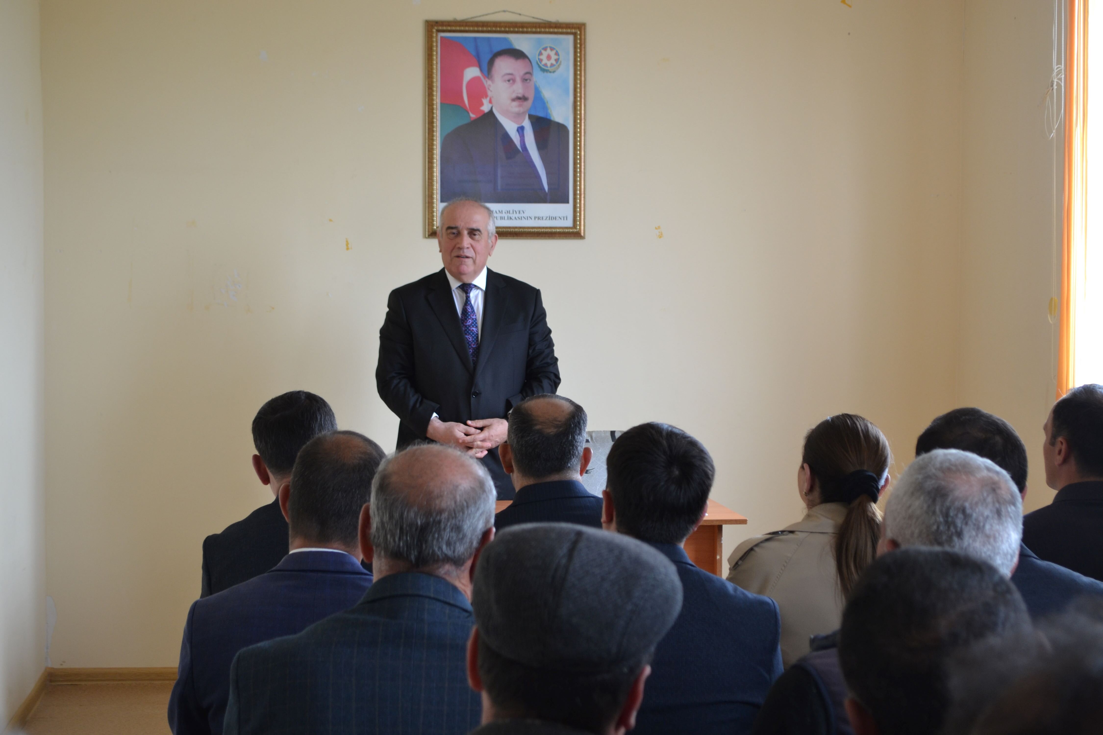 31 ildir icra başçısı olan Adil Məmmədov…..