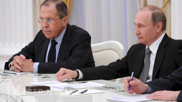 “Sergey Lavrov heç bir halda etibarını itirməyib” - Putin