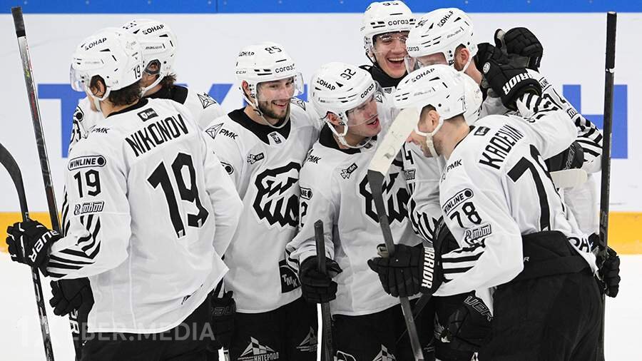 Traktor Hokkey Klubu KHL oyununda "Şanxay Draqons"u 9:0 hesabı ilə məğlub edib.