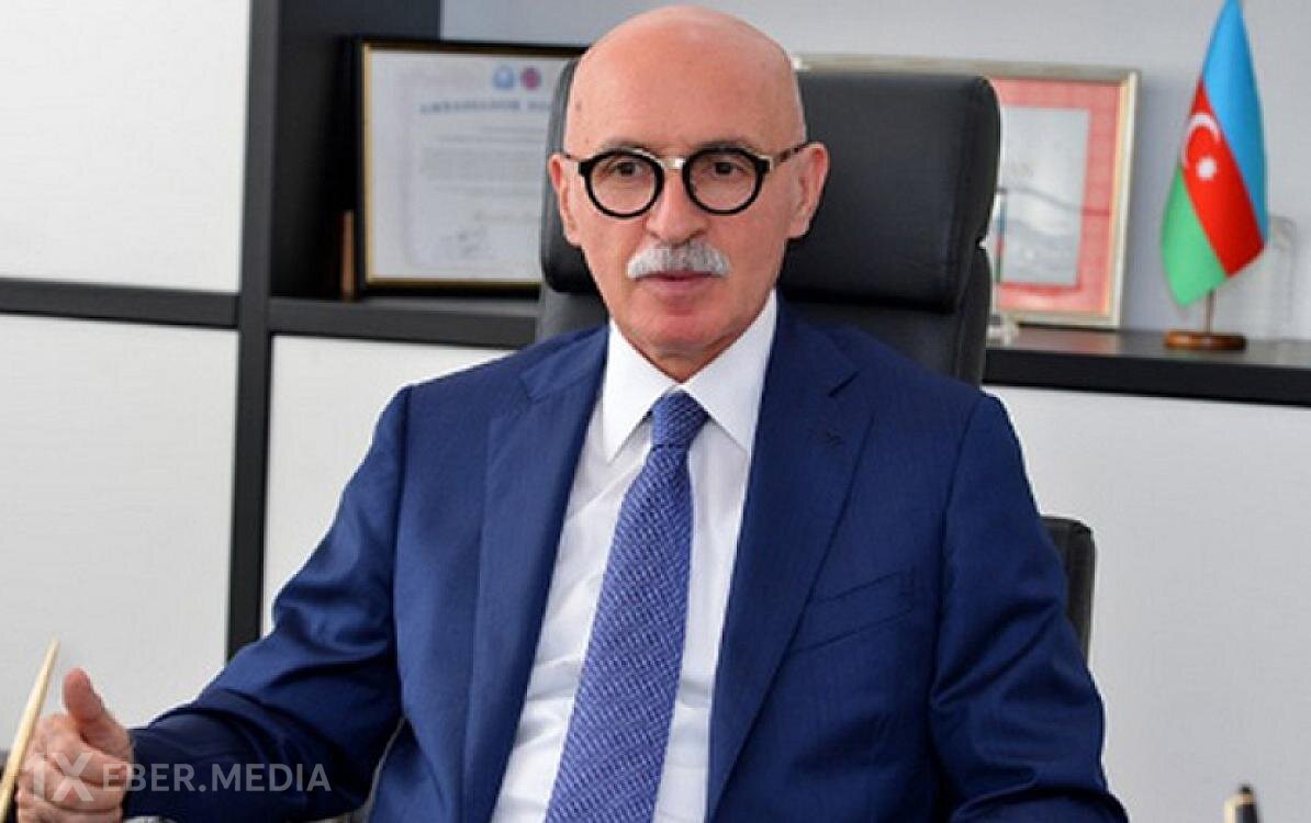 Emin Əmrullayevin müavini təhsil sistemində dini təbliğata qarşı çıxdı