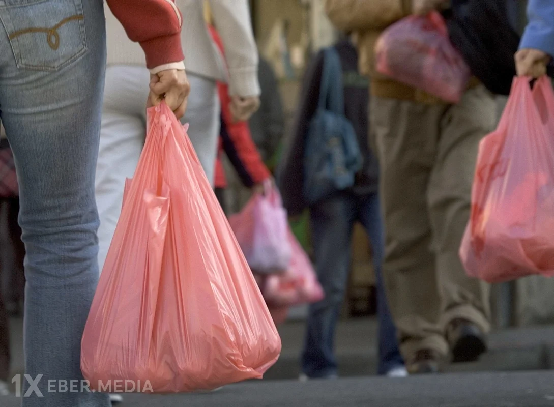 Azərbaycanda plastik torbalar bahalaşdı