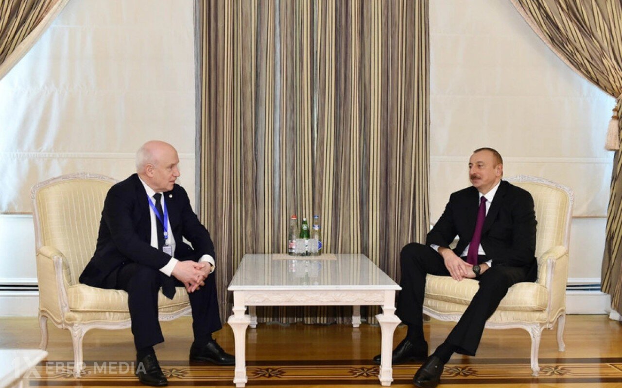 Lebedev İlham Əliyevi təbrik etdi