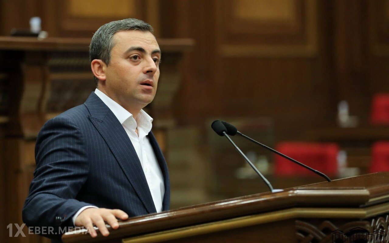 Erməni deputat və qohumları prokurorluğa çağırıldılar