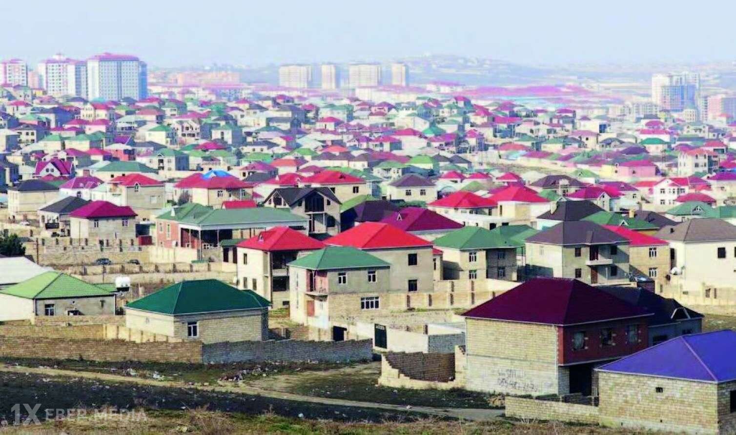Kənd təsərrüfatı təyinatlı torpaqlarda tikilmiş evlərin aqibəti necə olacaq?