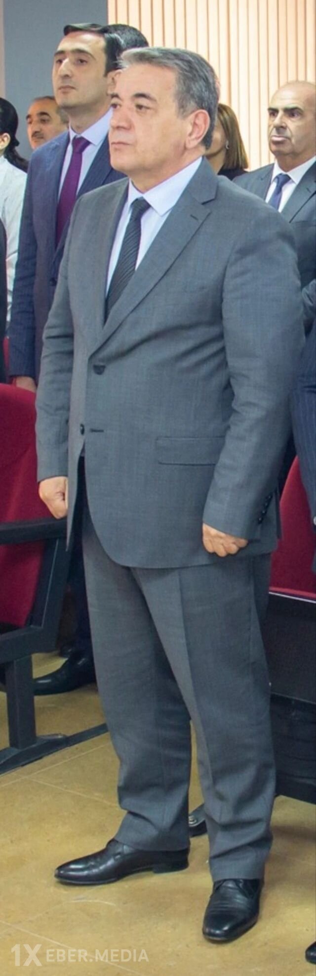 Mehman Qasımov vəzifəsindən azad edildi