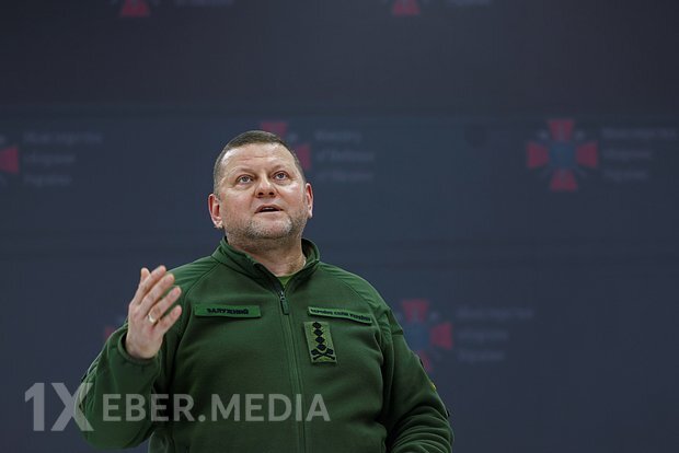 Zalujnıy Ukraynada nüvə silahı yerləşdirməyi təklif edib