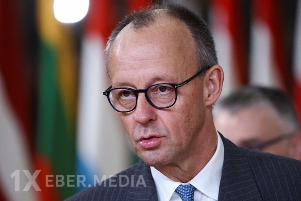 Almaniya kansleri Merz Makronun Putinə zəng etmək təklifində reaksiya vermədi