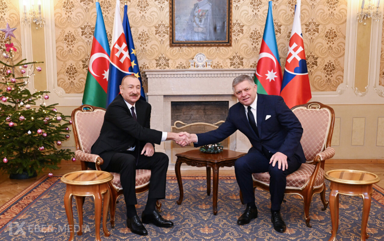 Əliyev Fitso ilə təkbətək görüşdü